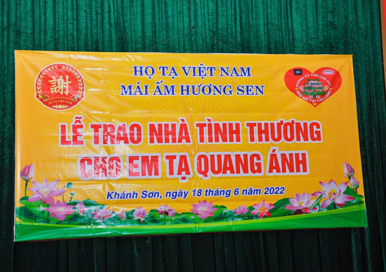 Z3520395687412 Da3a4e27b3d22e0f70279913d1db10d7