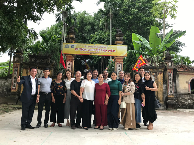 Đoàn họ Tạ miền Nam dâng hương tại Phủ Điềm ngày 18/11/2019