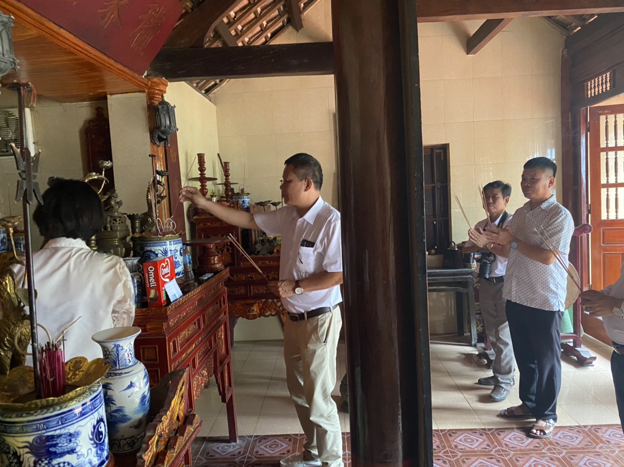 Z3535460296582 5369461750d7975459c96d6303c08338