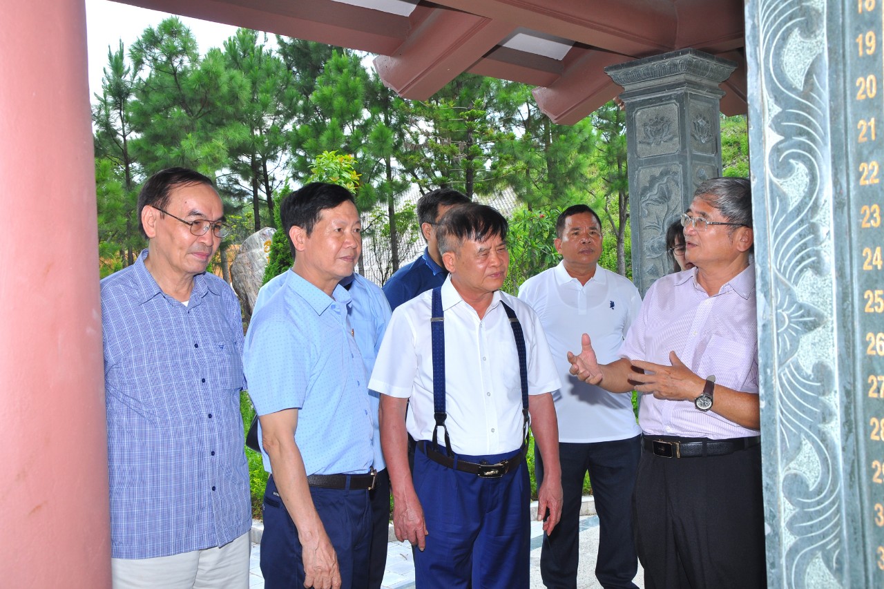 Z3643903099362 C2eb38fe658963ded48f88ea9a704d0d