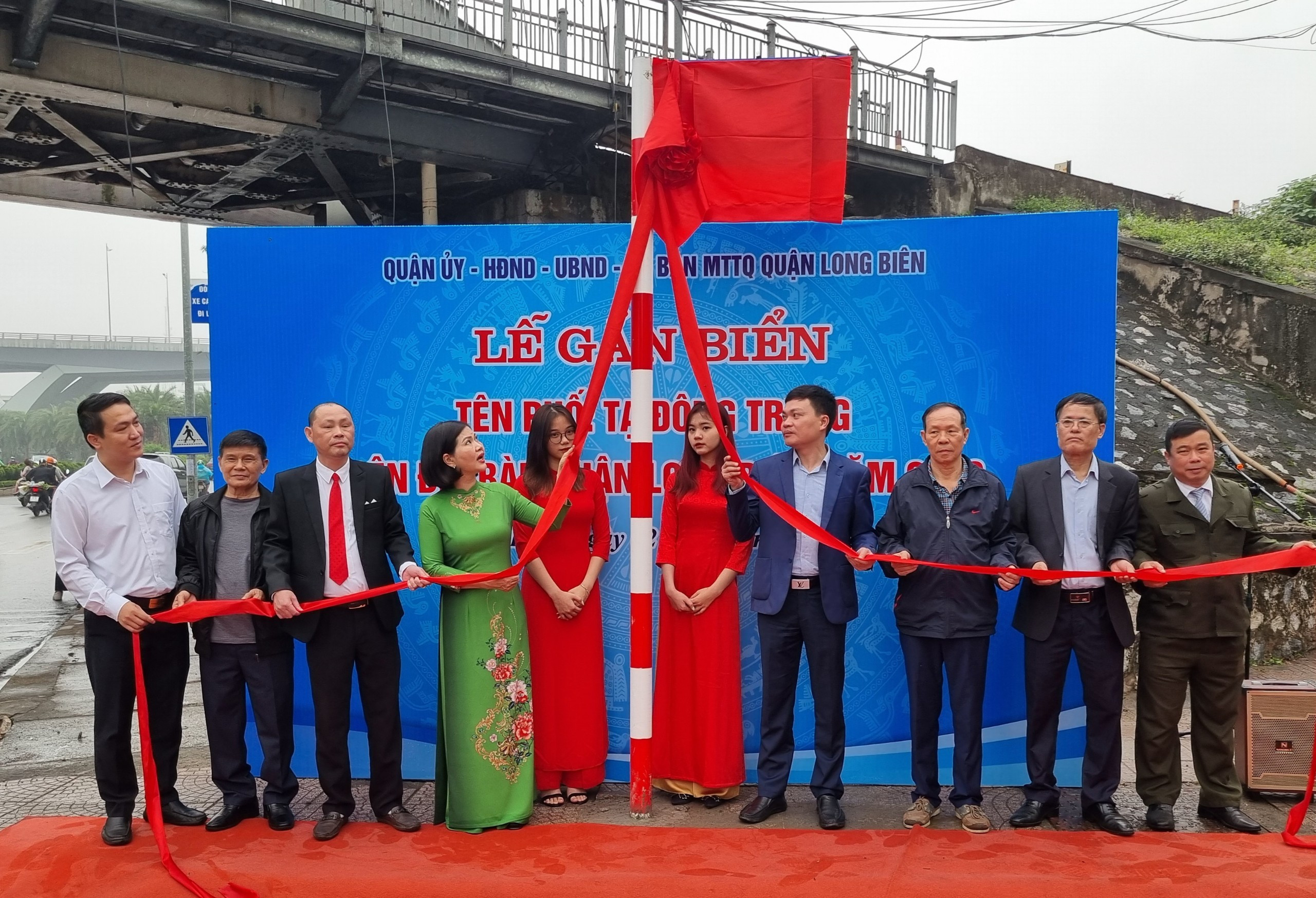 Z4356196366592 C1925adceba0bf362c1eb616c6606f48