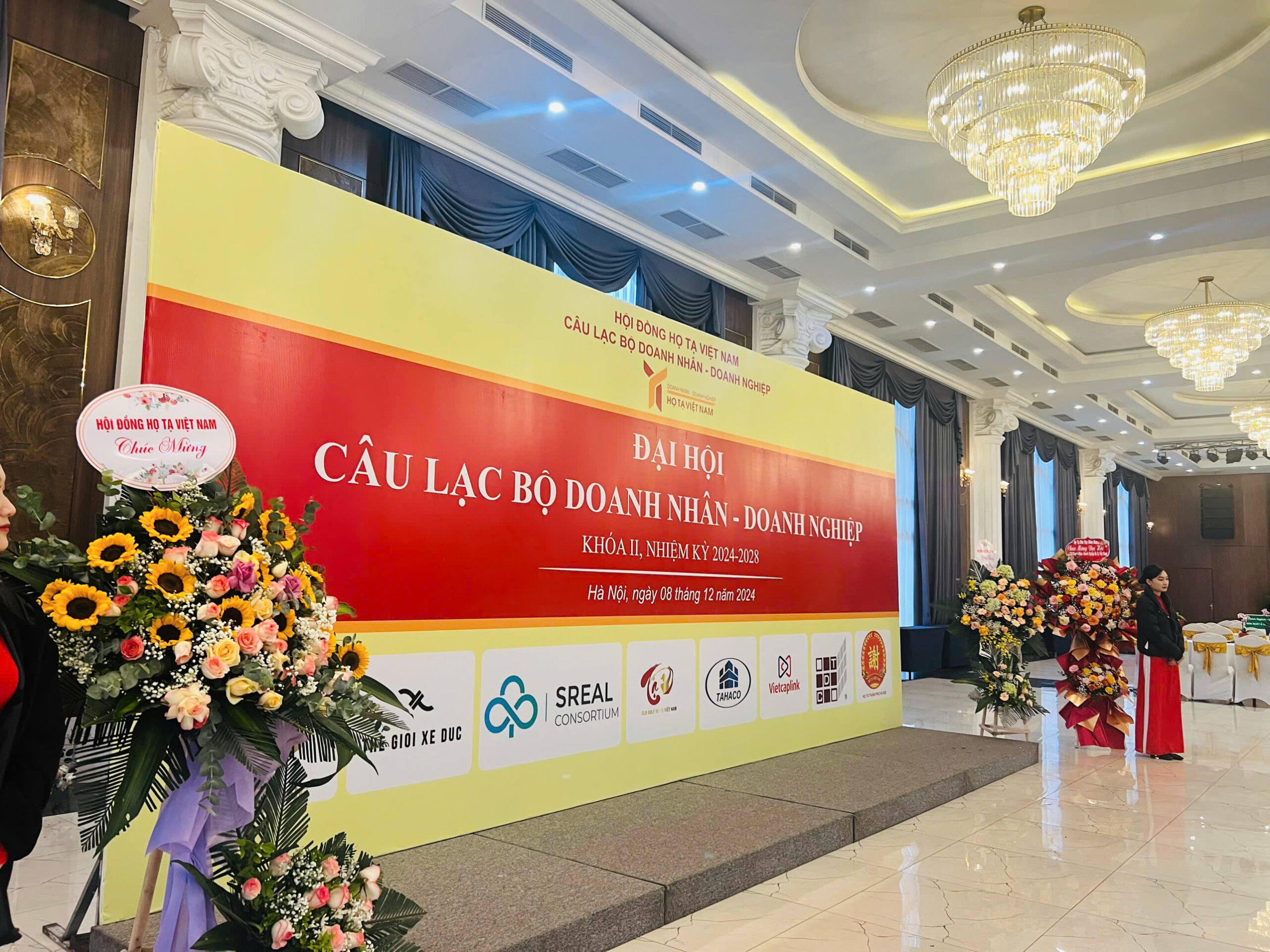 Z6108598130496 D892421b66b32c8818da96e75b187fdb