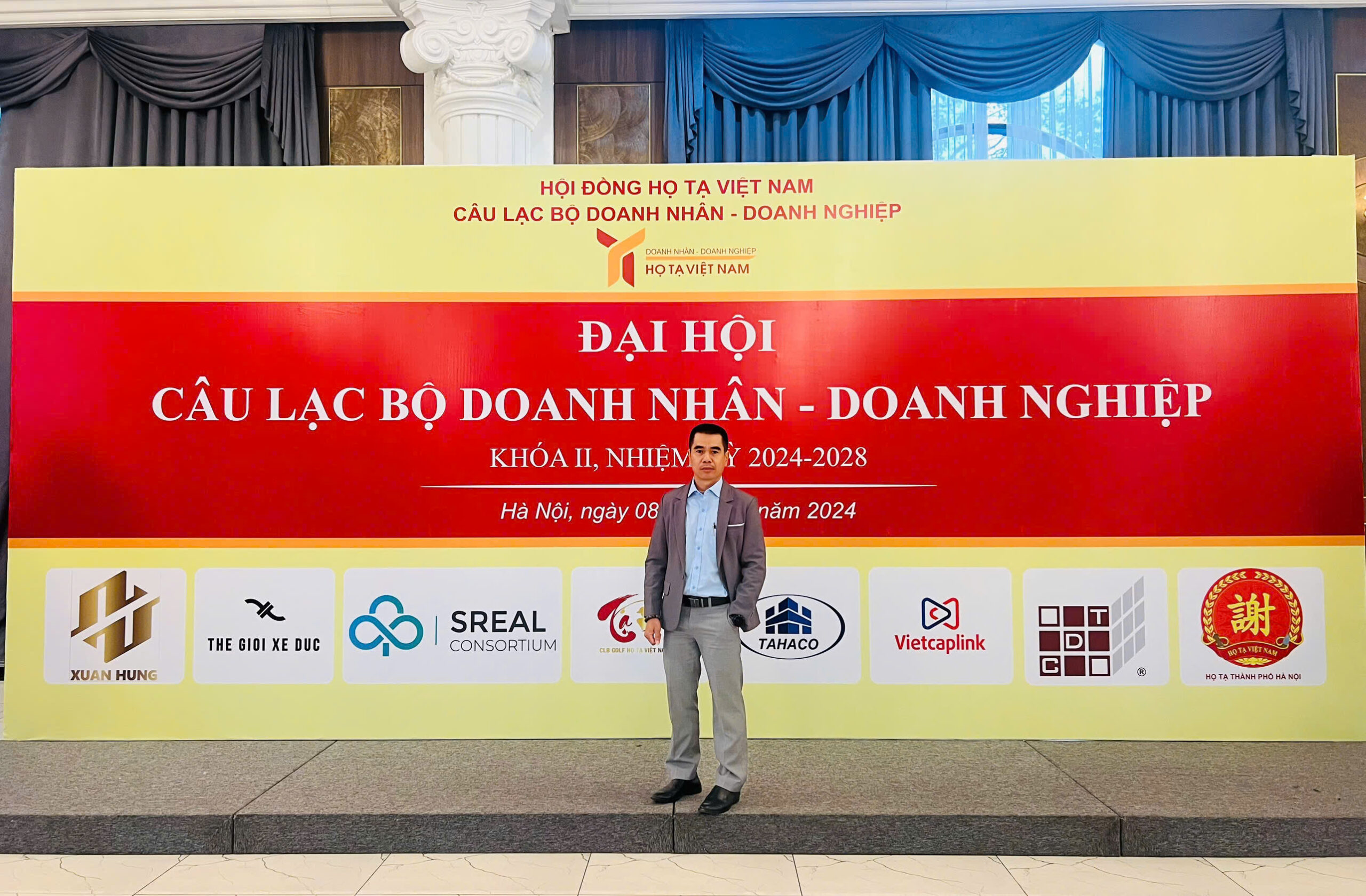 Z6108603608018 E3d12626d030be37e7c14189c8afb12e