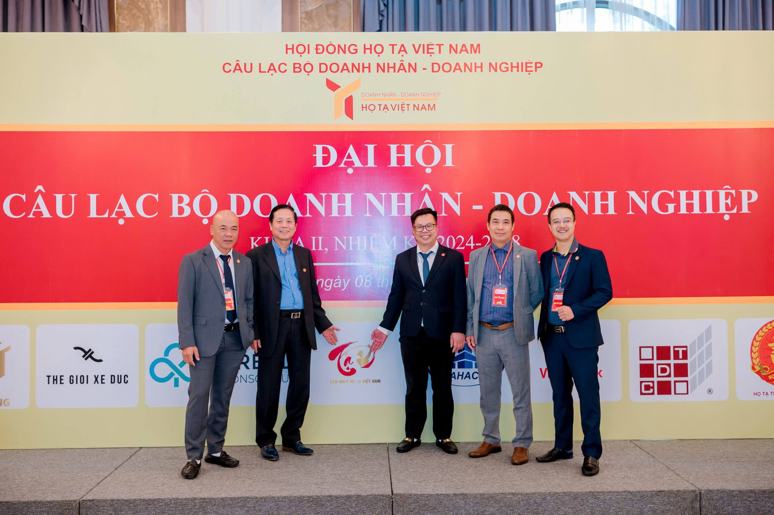 Z6114561427318 6224f124bdd0dbdf6aaf967b31cec28c