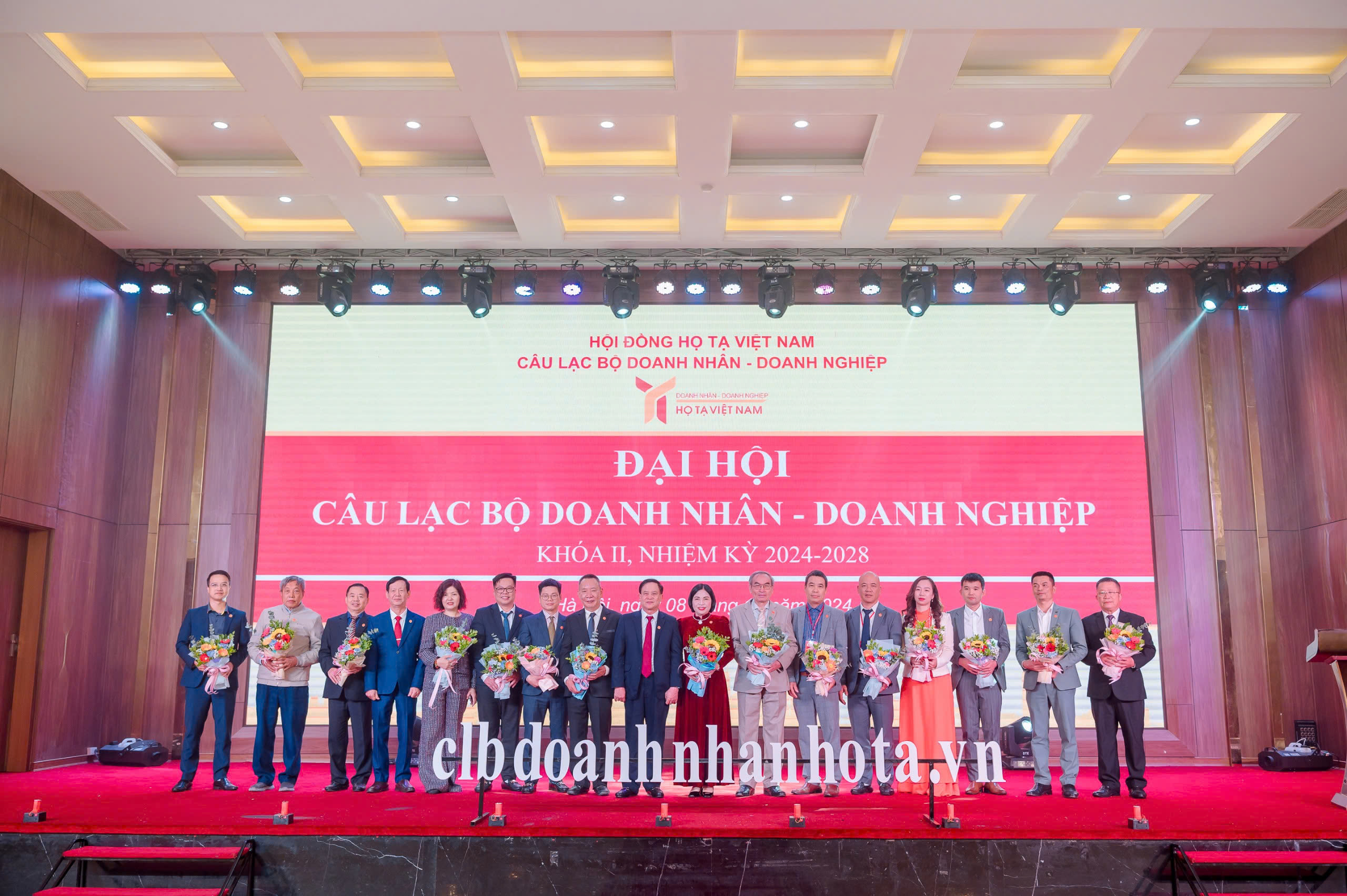 Z6114568512207 33ae2840a63f2a51cfd7e350cccb29d7