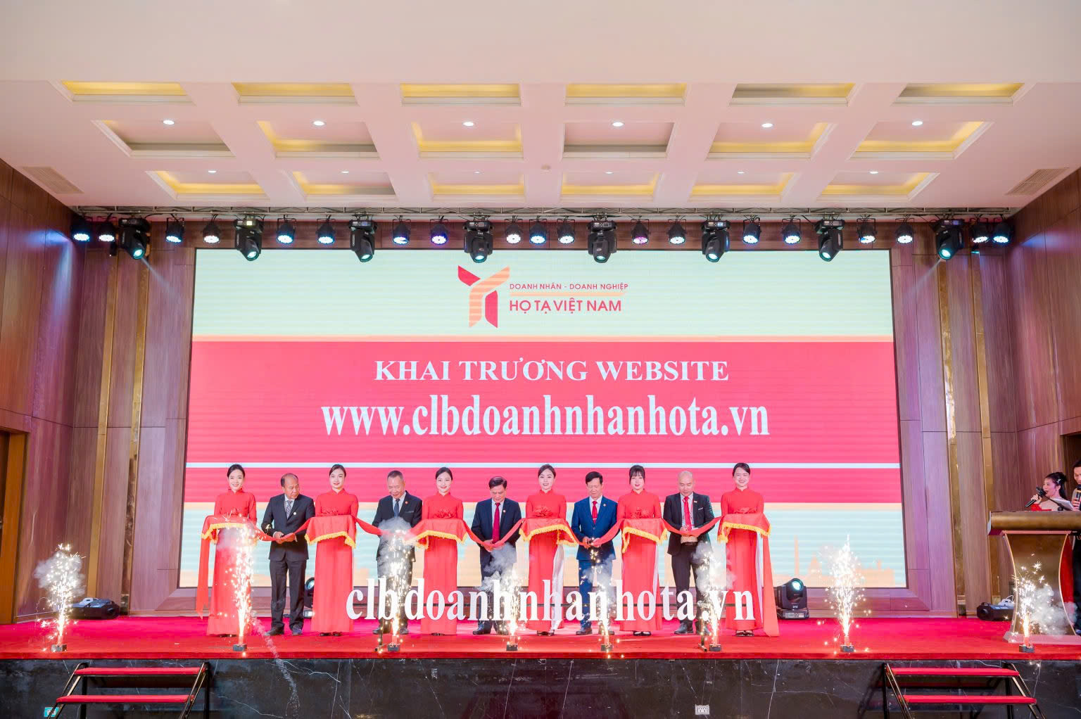 Z6114580086729 147fad5c94f736c5a93ad758165726c7