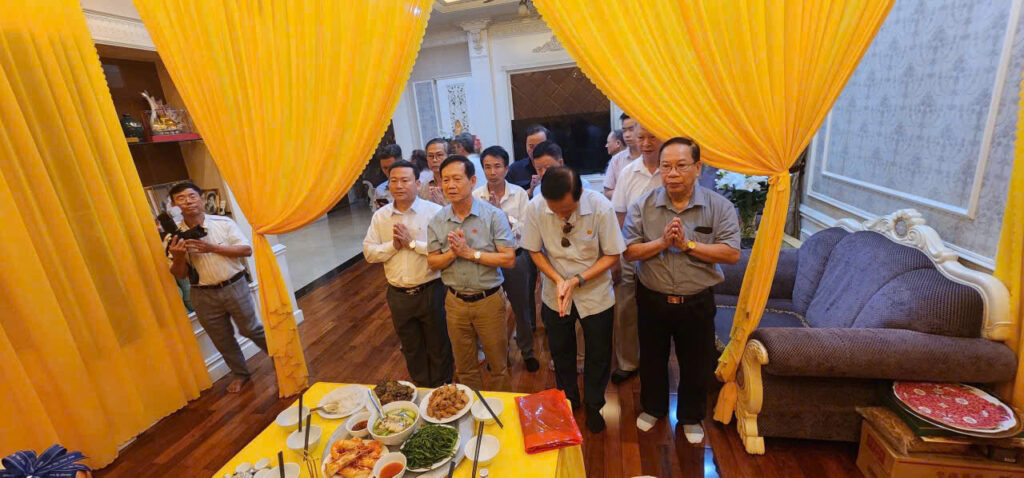 Z7030093246833 6d68a6998d583045fe61c726094b5ac9