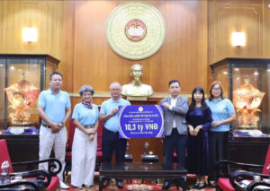 Z7311819720515 E1b2365f2afeba3ffe1392885686a89f