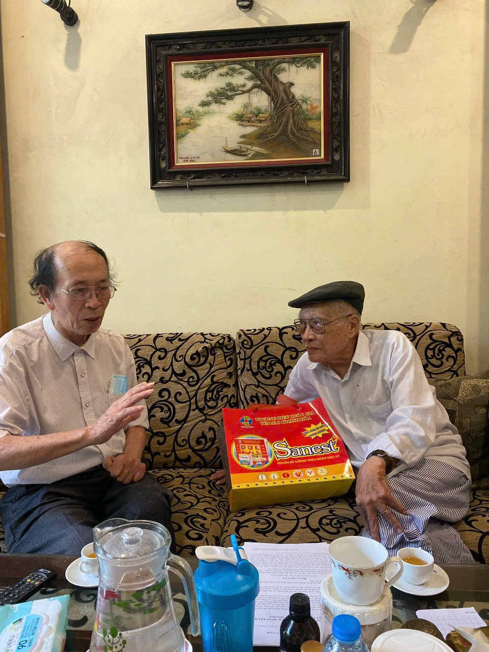 cụ Tạ Văn Khá và cụ Tạ Cao Sơn 