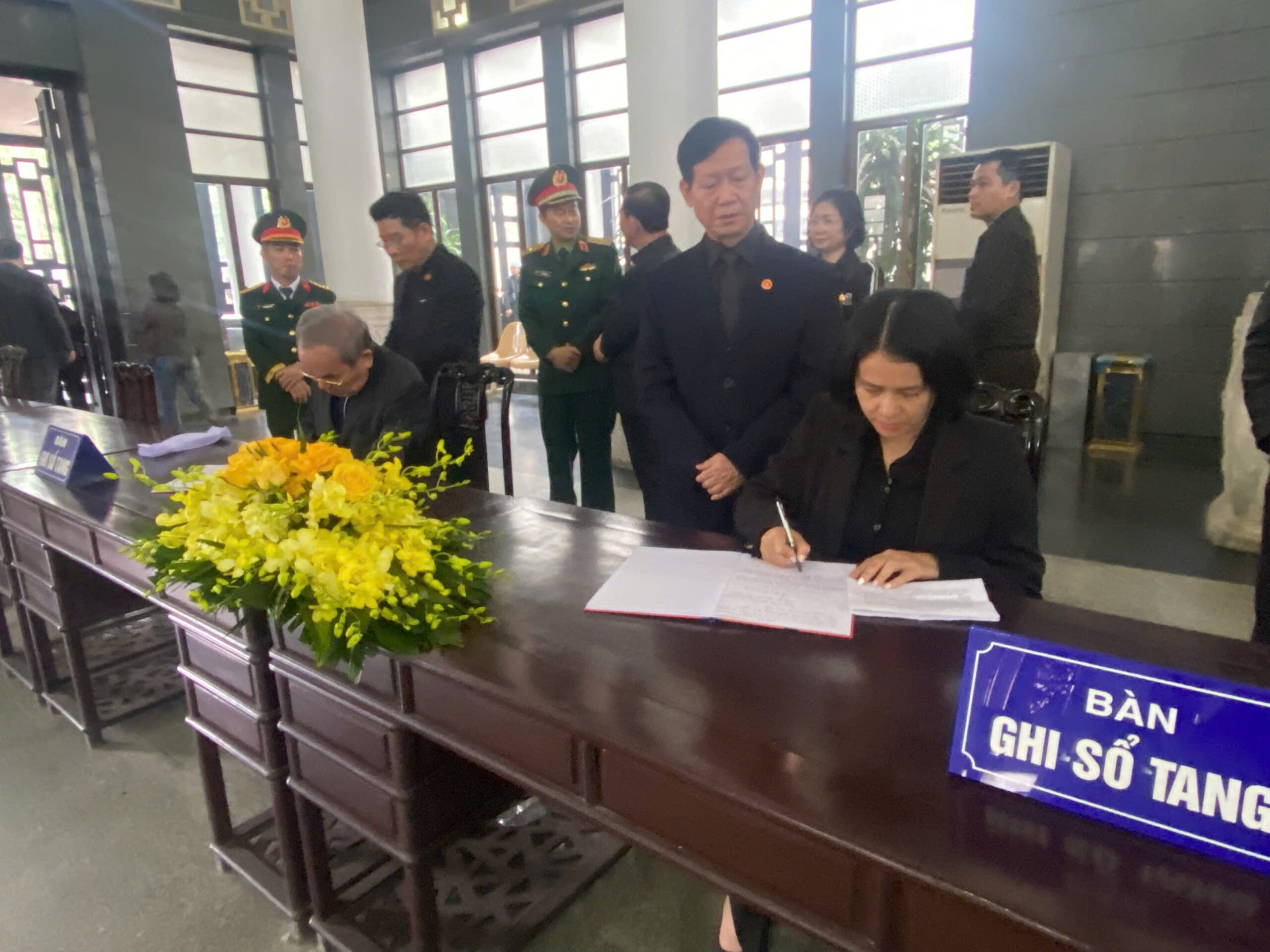 Z7355410421581 8d6d806ec199bc19334161613a2e241a