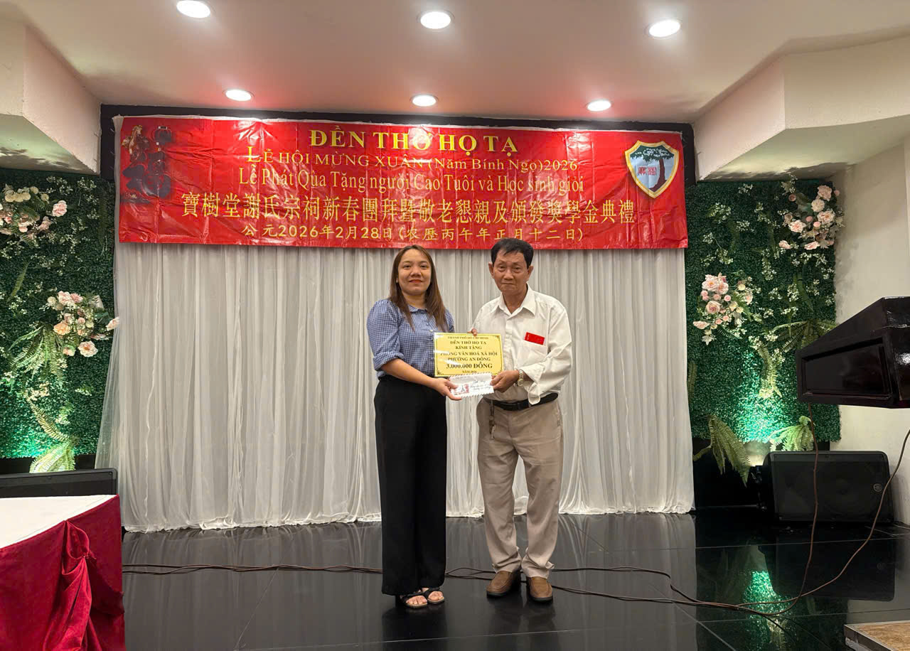 Z7576045206343 2477bc40fc52b5dc3aae08ad6abfacc2